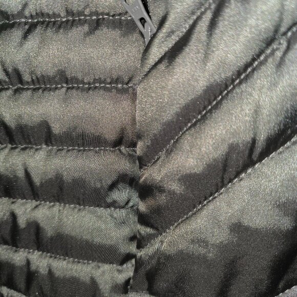 Women's Lands End Winter Puffer Coat size XL (18) - Picture 5 of 5